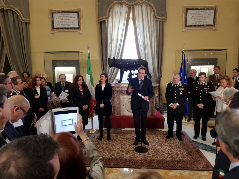 Convegno Camera dei Deputati - Roma 23.1.2018 - S. Dambruoso inaugura la mostra annessa al Convegno 